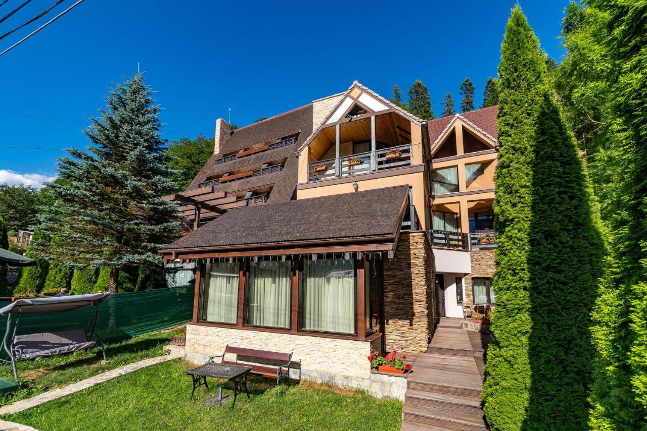 Готель Casa Freya Буштені Екстер'єр фото