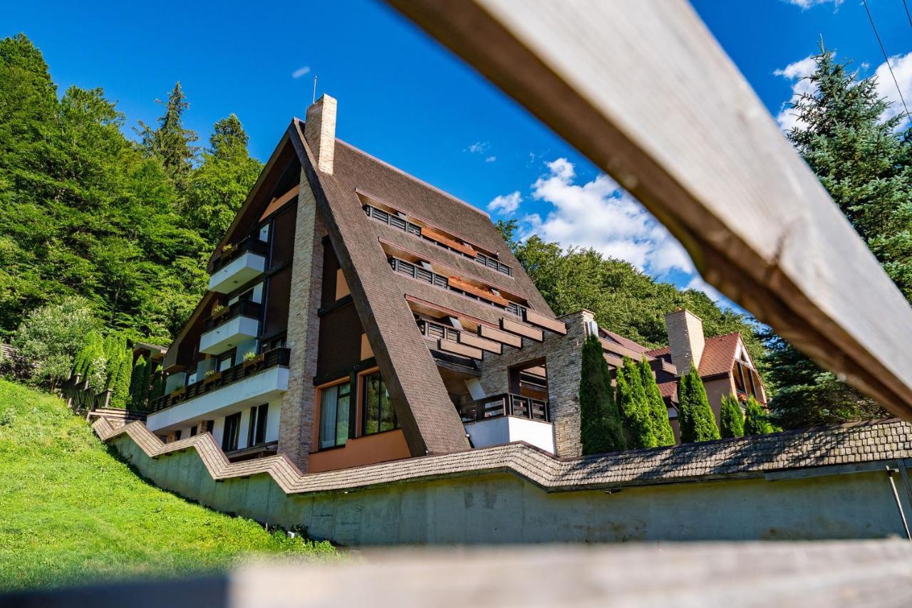 Готель Casa Freya Буштені Екстер'єр фото